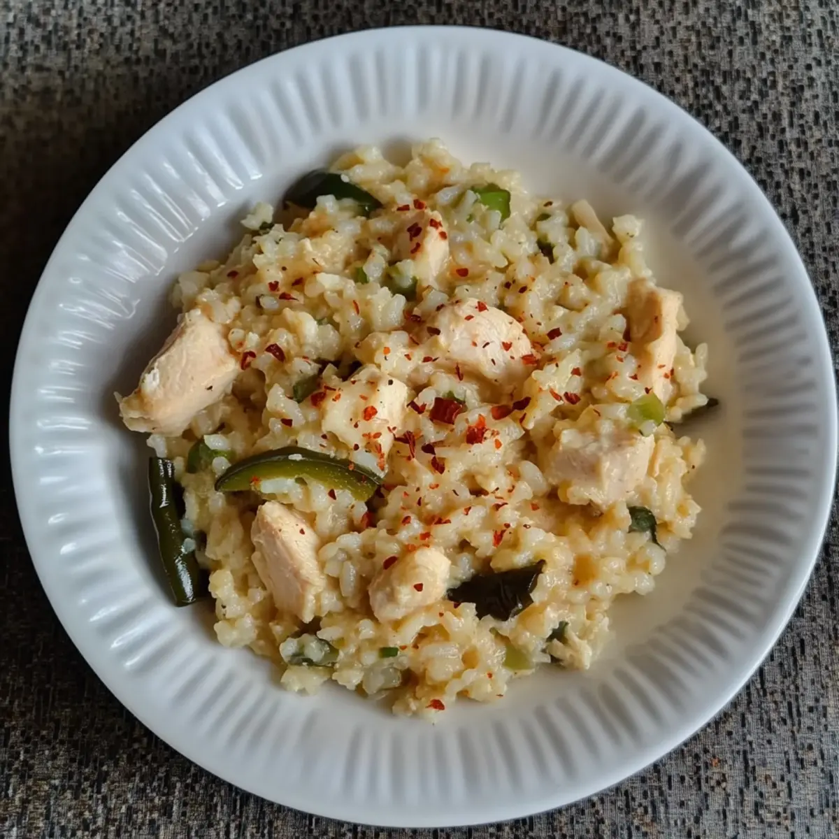 Creamy Spicy Chicken Poblano Risotto for Comforting Nights 3 385f7e67 e0af 4260 a01f 2fb030522975br phemik