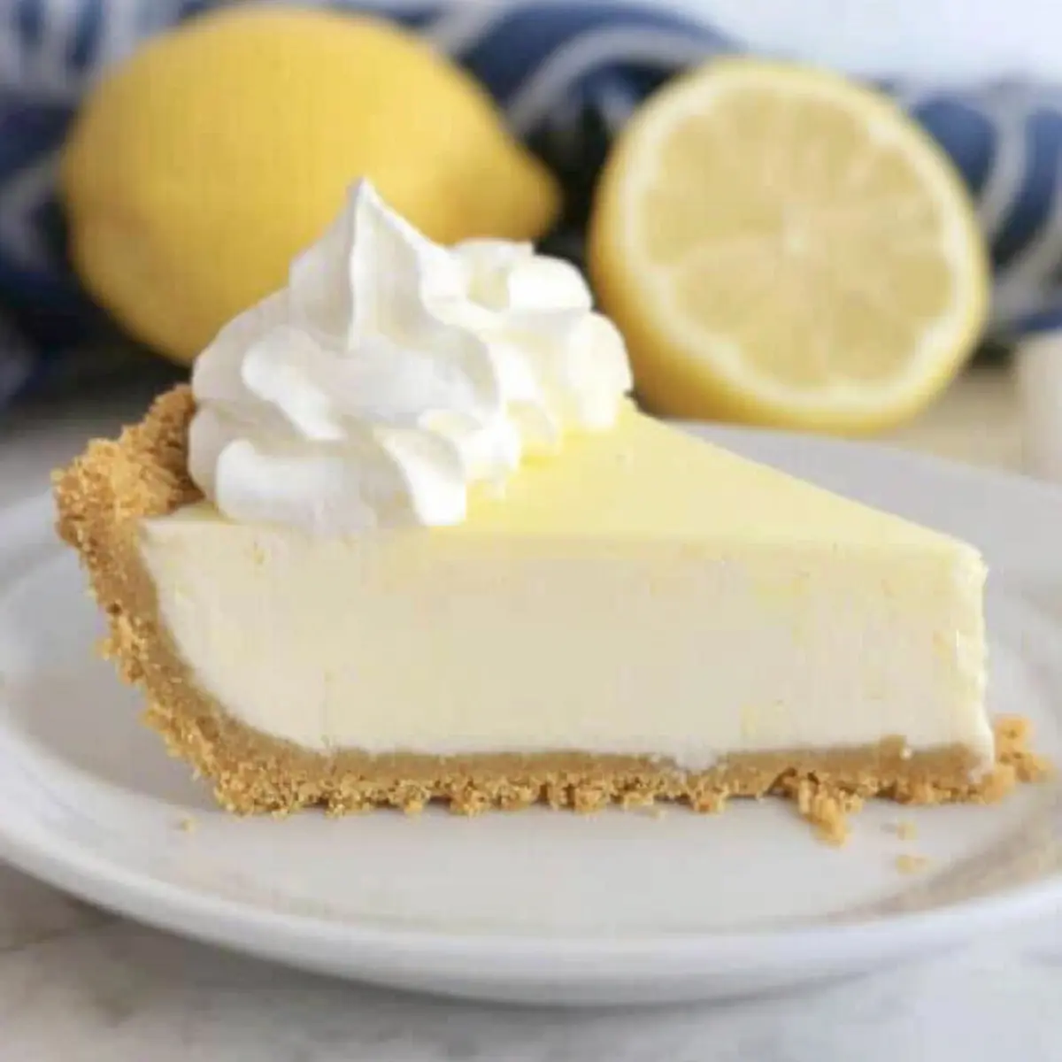 Creamy Lemon Jello Pie: A Refreshing No-Bake Treat 4 Creamy Lemon Jello Pie